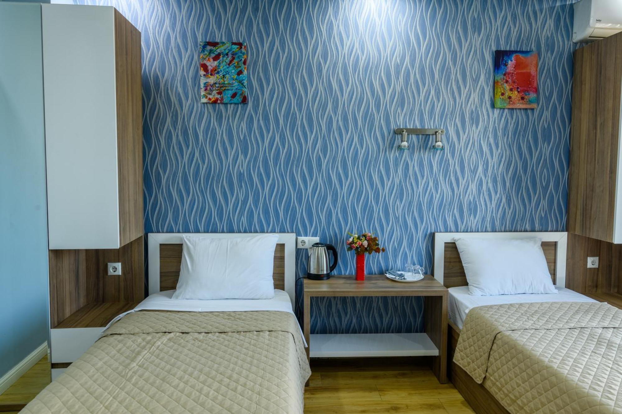 Hotel Sunny Batumi Exterior photo